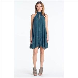 Tildon high neck emerald flowy dress, Size L